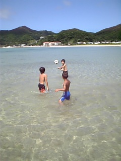 奄美大島3<br />
 兄弟